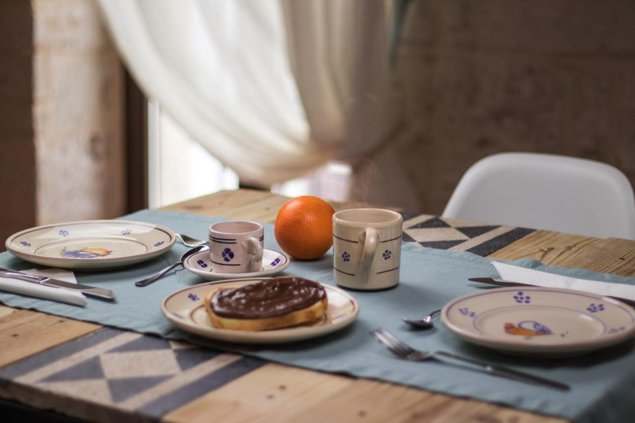 Cece Nove - Sotto L'Arco Bed & Breakfast Рутилиано Екстериор снимка