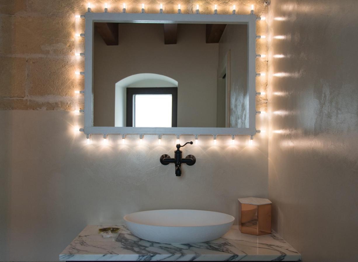 Cece Nove - Sotto L'Arco Bed & Breakfast Рутилиано Екстериор снимка